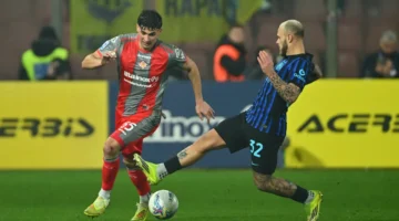 ألعاب نارية مرعبة.. عقوبة ضخمة تهدد نادي إنتـر بعد أحداث مباراة كريمونيزي اليوم